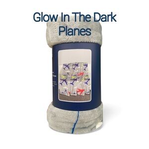 Glow-In-The-Dark Planes Plush Throw 50x60 Gray Aviation Airplane Fly NEW NWT
